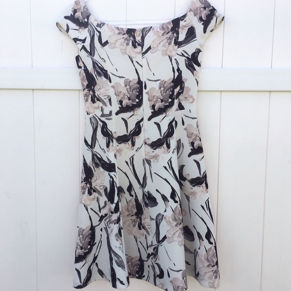 Zara Basic dress - Picture 3 of 4